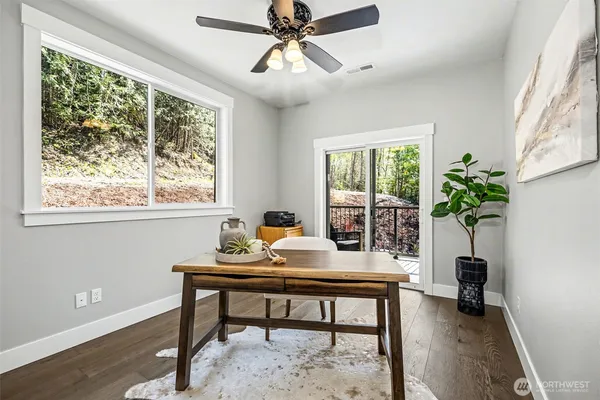 $1,100,000 | 17823 214th Ave Court East, Orting, WA 98360