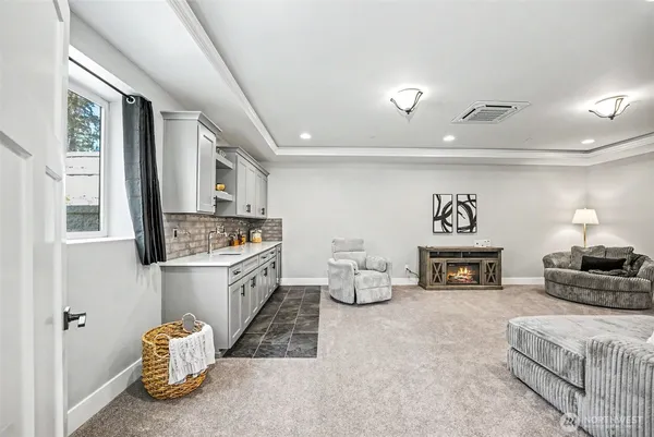 $1,100,000 | 17823 214th Ave Court East, Orting, WA 98360