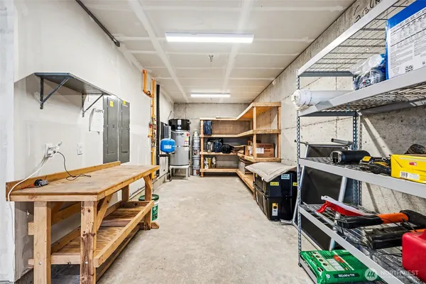 $1,100,000 | 17823 214th Ave Court East, Orting, WA 98360