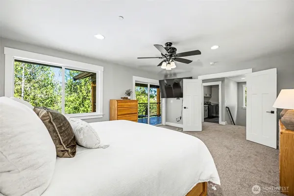 $1,100,000 | 17823 214th Ave Court East, Orting, WA 98360