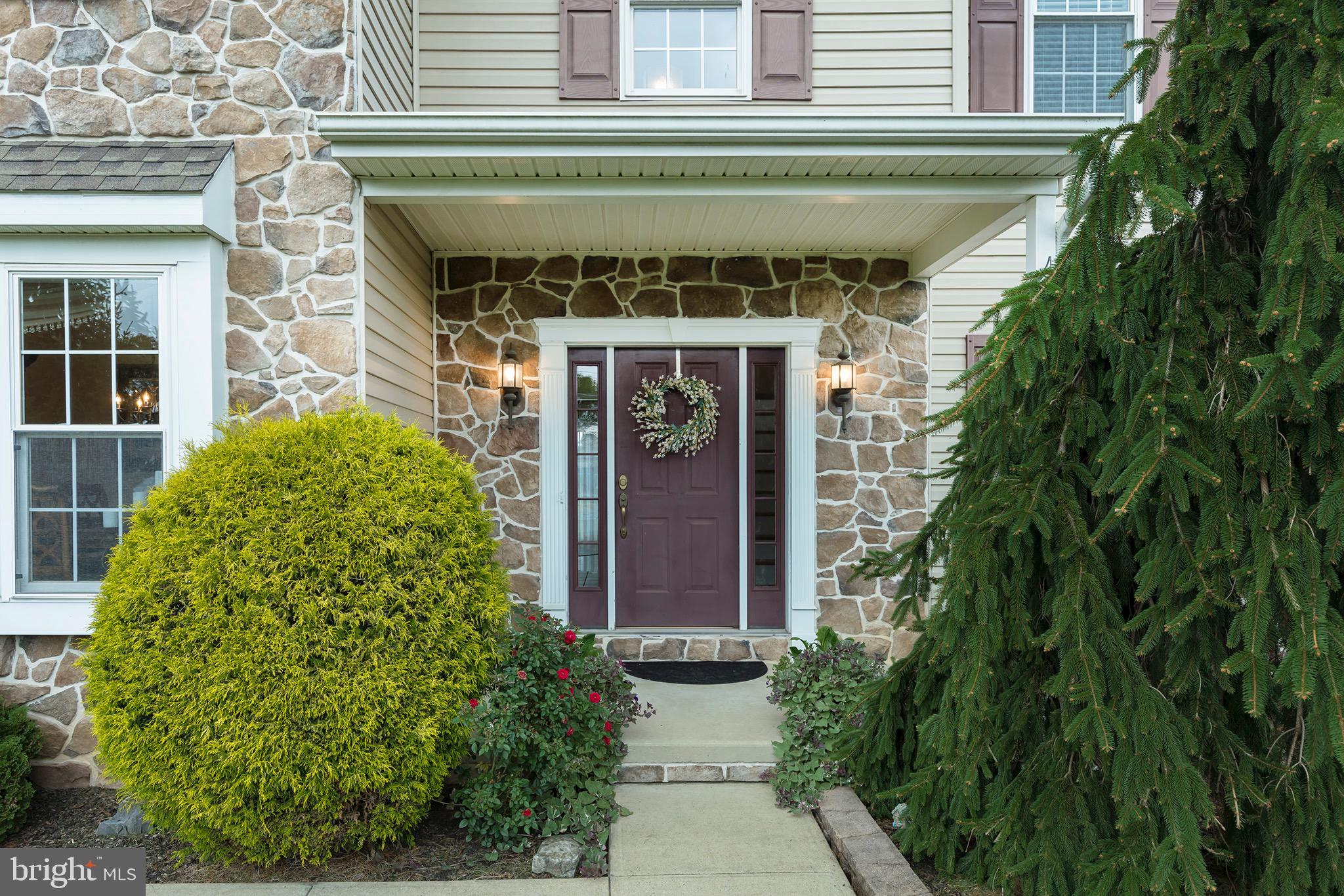 435 Wabash Road Ephrata, PA 17522 - Photo 5 of 47