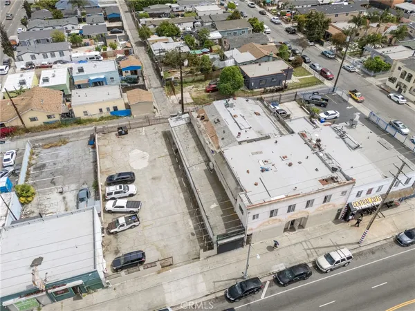 $1,800,000 | 7916 South Central Avenue, Los Angeles, CA 90001