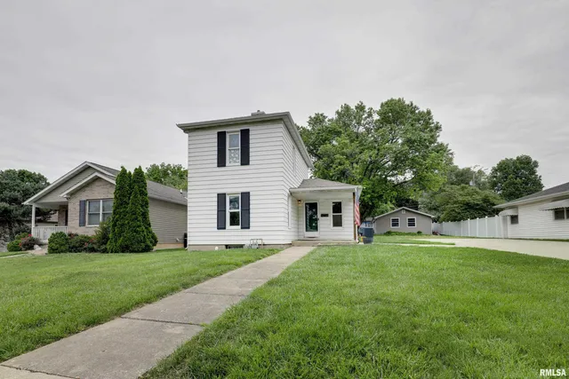$117,500 | 2911 Hampshire Street, Quincy, IL 62301
