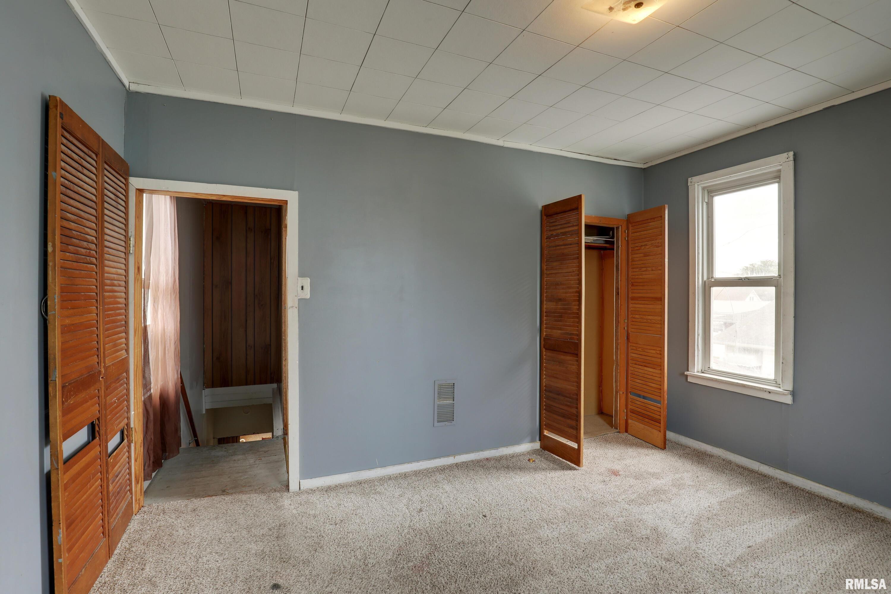 2911 Hampshire Street Quincy, IL 62301 - Photo 14 of 25