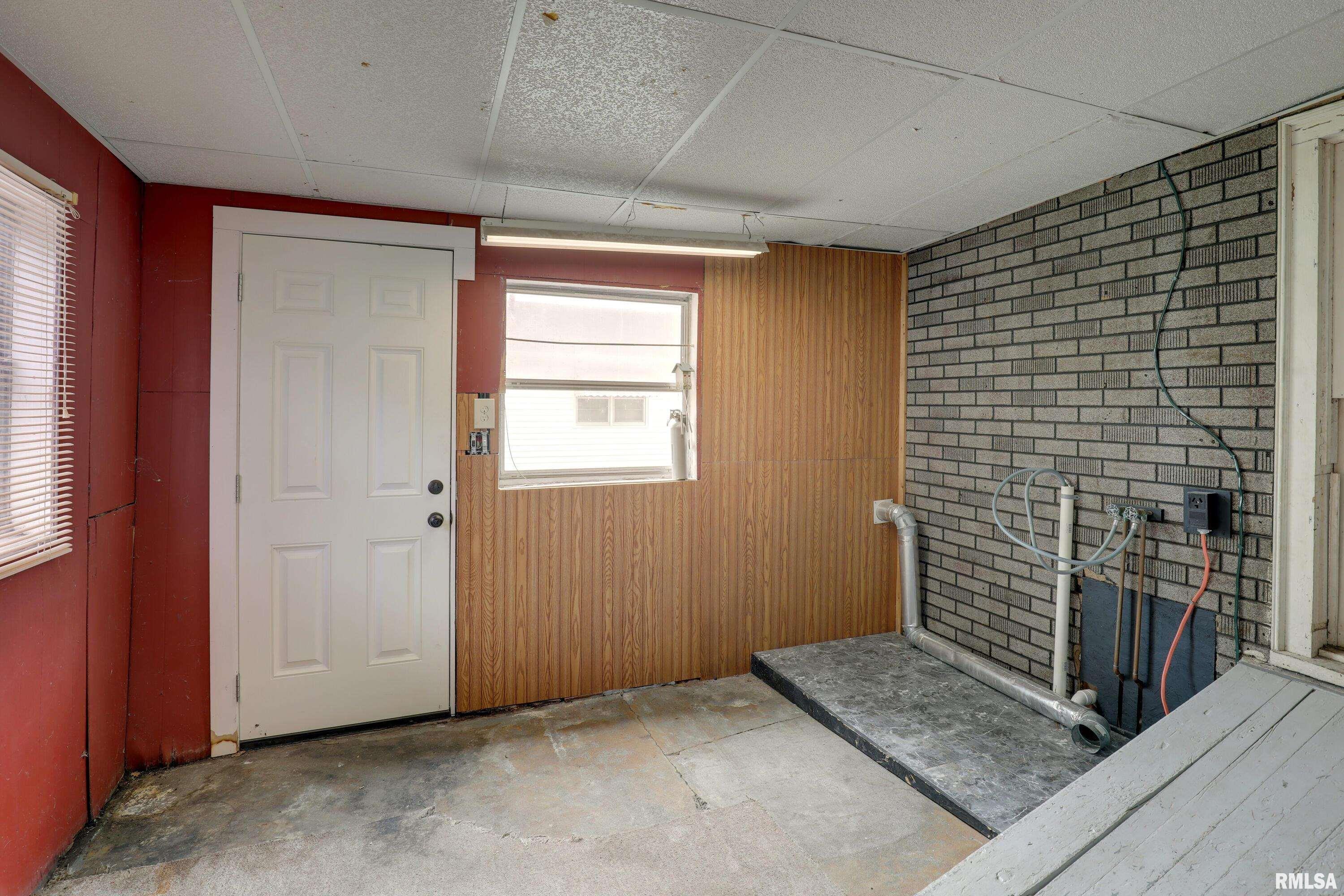 2911 Hampshire Street Quincy, IL 62301 - Photo 17 of 25