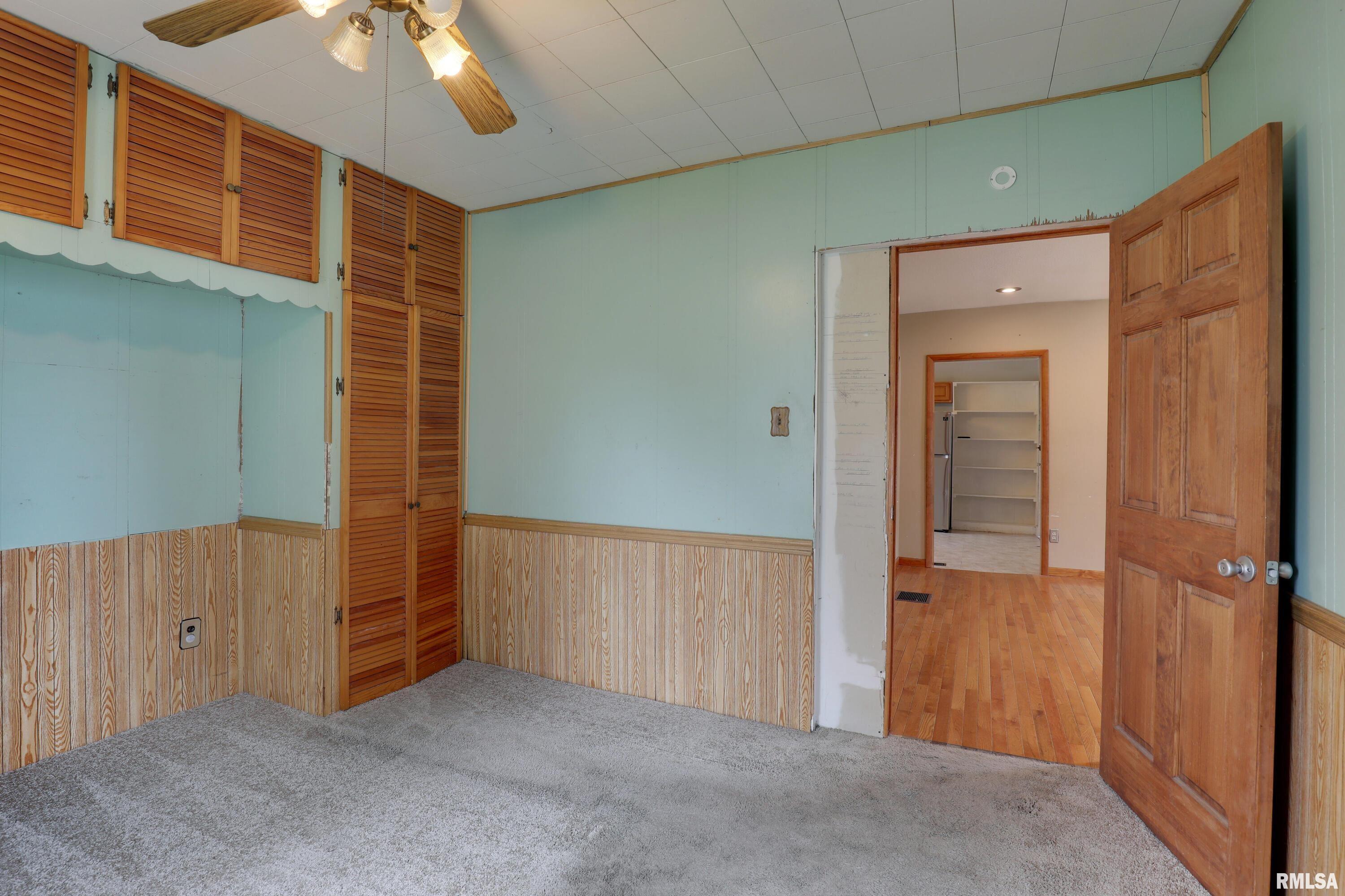 2911 Hampshire Street Quincy, IL 62301 - Photo 10 of 25