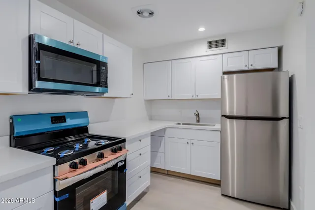 $1,150 | 936 West Rio Salado Parkway, Unit 4, Mesa, AZ 85201