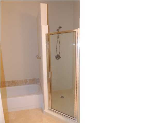 231 Somerset Bridge Road, Unit 2202 Santa Rosa Beach, FL 32459 - Photo 4 of 16 a bathroom with a shower