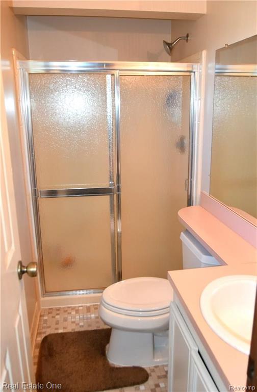 359 Antoinette Drive Rochester Hills, MI 48309 - Photo 20 of 29