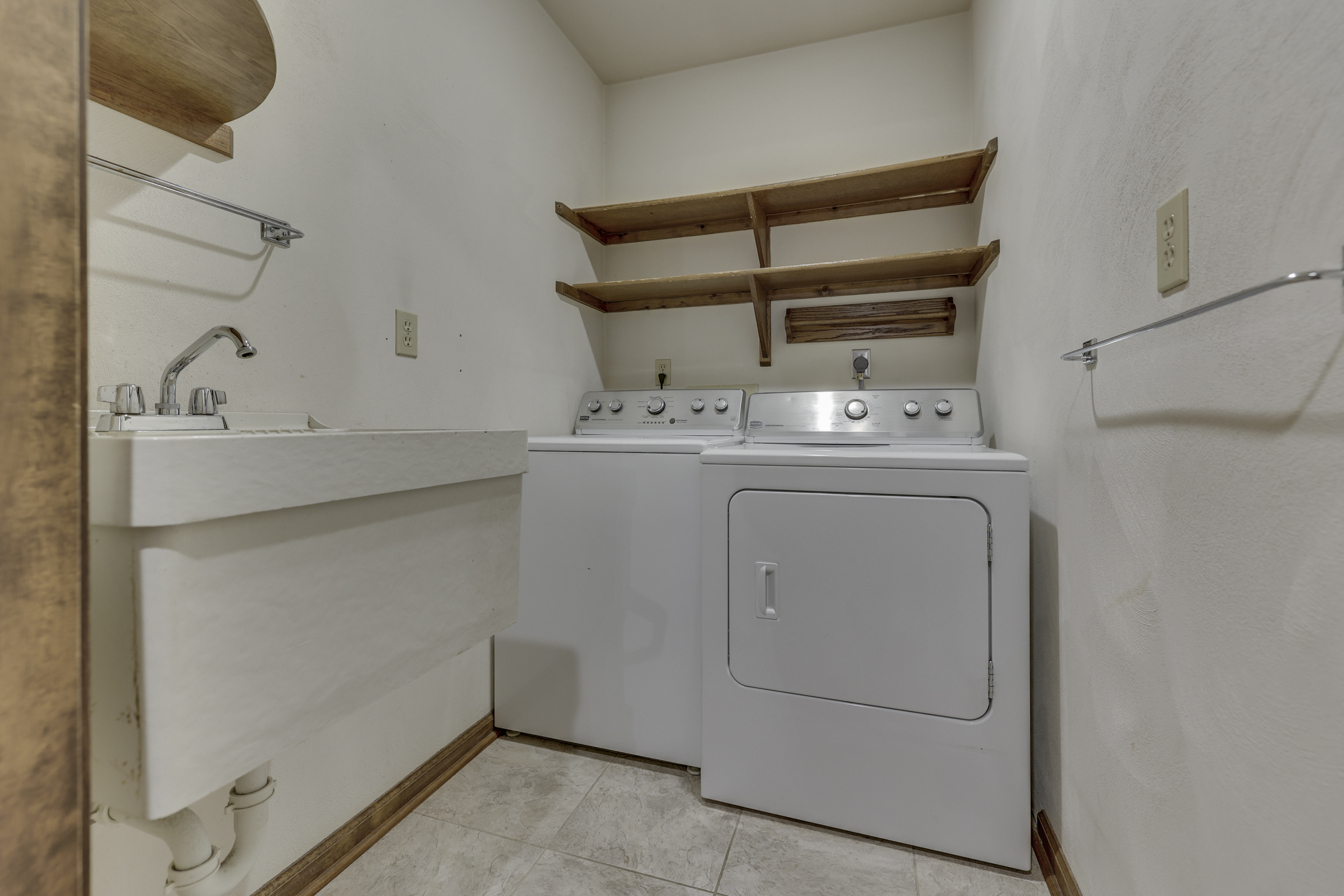 4090 Millstream Road Greenwood, IN 46143 - Photo 27 of 65 Gallery Image 27