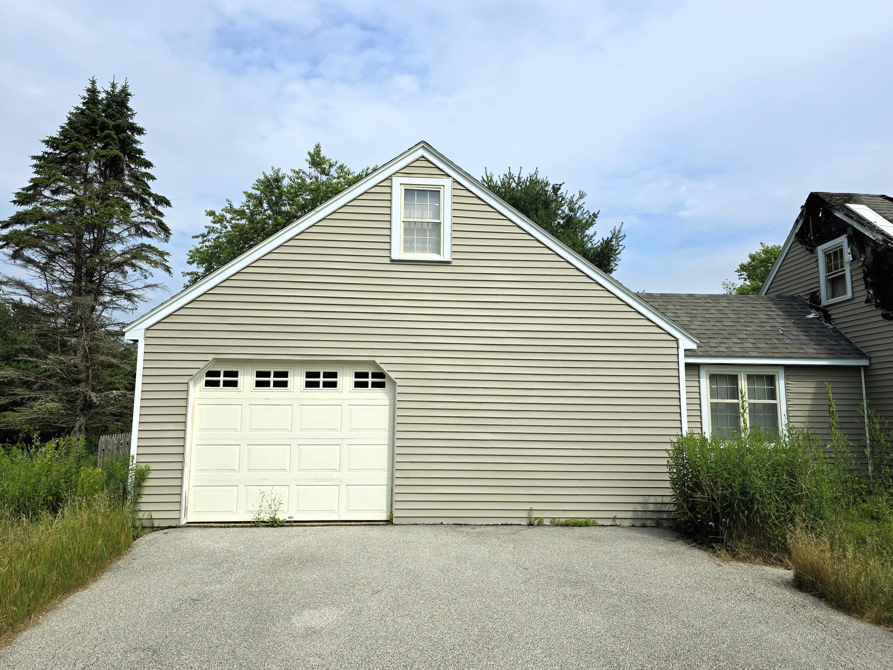 169 Baker Road Winterport, ME 04496 - Photo 20 of 24 Garage
