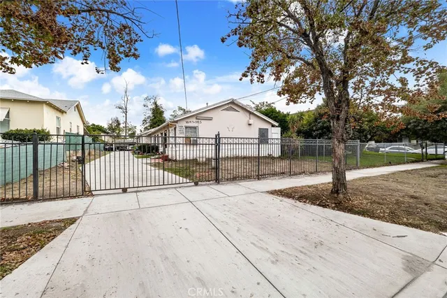 $670,000 | 1415 North Sierra Way, San Bernardino, CA 92405