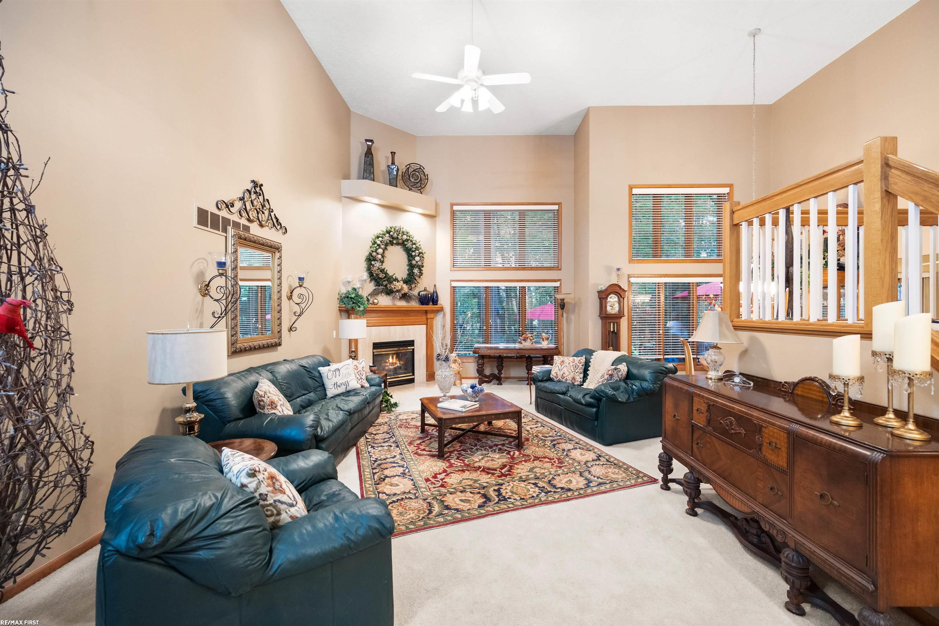 528 Misty Brook Lane Rochester Hills, MI 48307 - Photo 5 of 63
