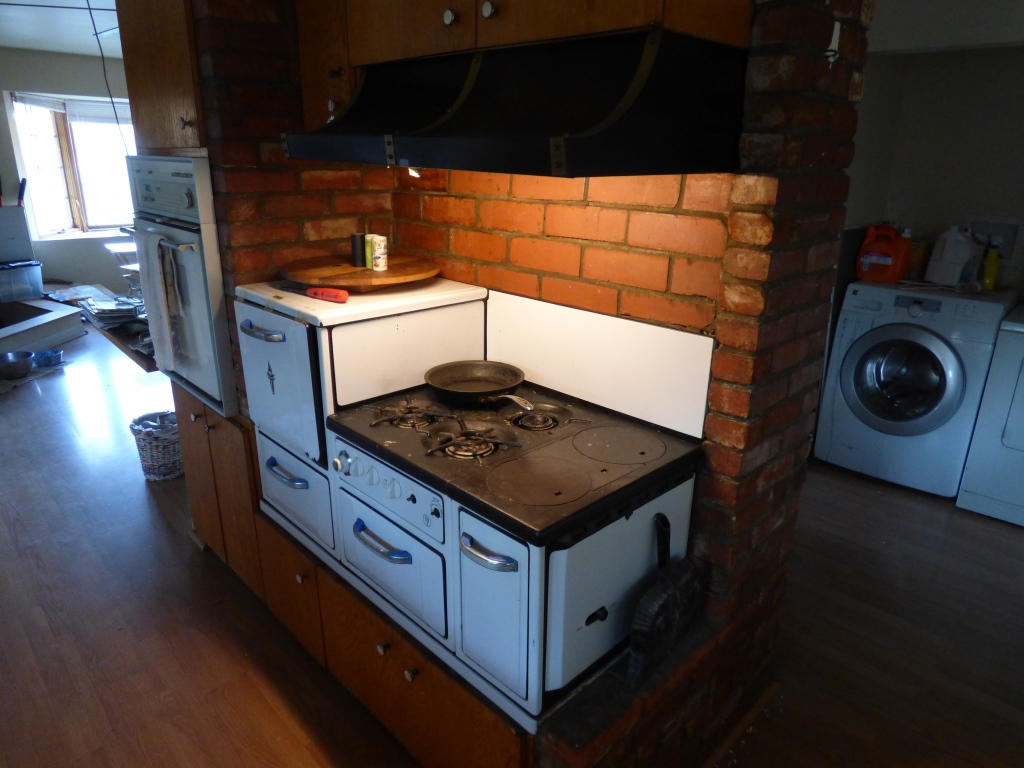 2791 Painted Cave Road Santa Barbara, CA 93105 - Photo 7 of 9 Vintage Kitchen Stove