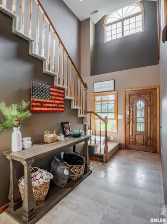 $455,000 | 1615 Posey Street, Marion, IL 62959