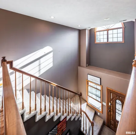 $455,000 | 1615 Posey Street, Marion, IL 62959