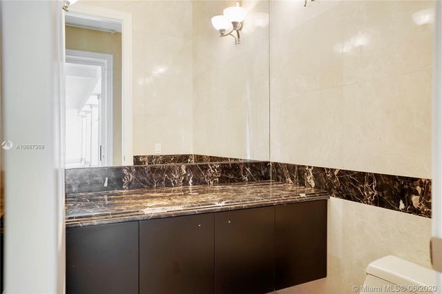 $3,780,000 | 2 Tahiti Beach Island Road, Coral Gables, FL 33143