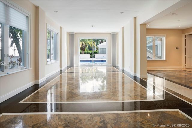 $3,780,000 | 2 Tahiti Beach Island Road, Coral Gables, FL 33143