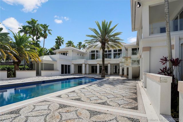 $3,780,000 | 2 Tahiti Beach Island Road, Coral Gables, FL 33143