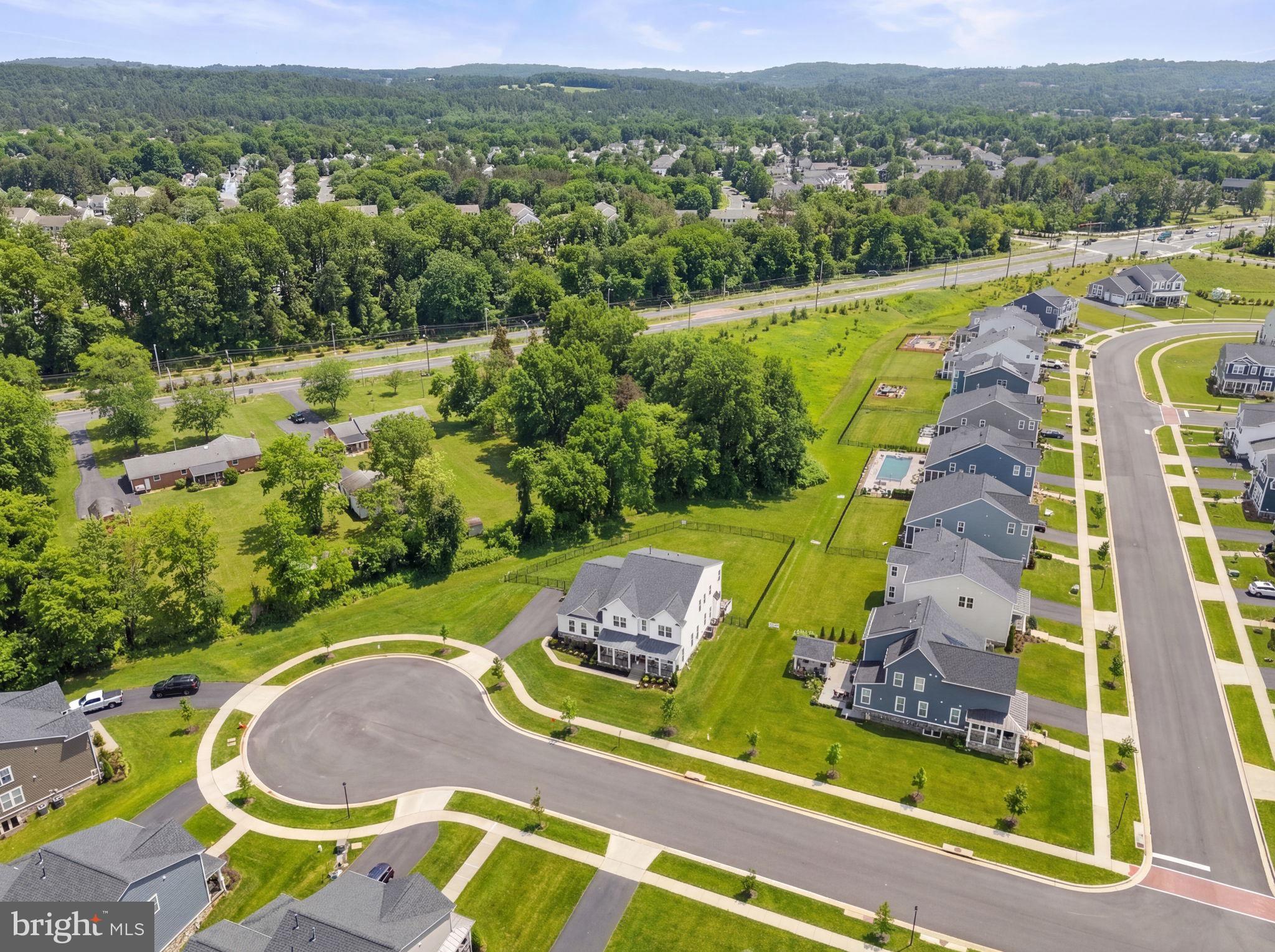 219 Idyllic Place Southeast Leesburg, VA 20175 - Photo 12 of 123 Gallery Image 12