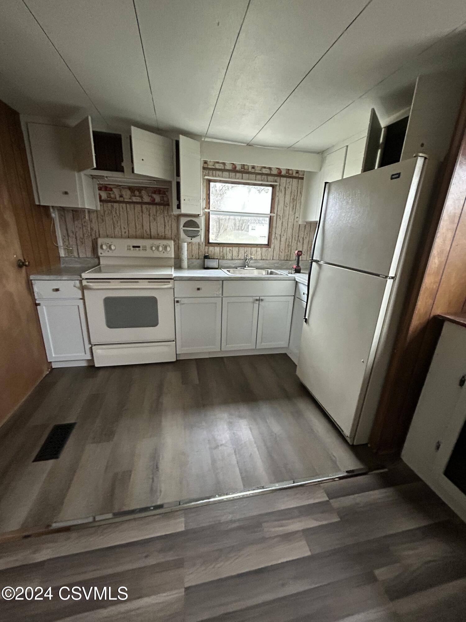 156 Doug Lane Beavertown, PA 17813 - Photo 3 of 16