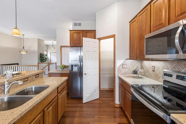 $475,000 | 17185 Eagleview Drive, Unit 209, Farmington, MN 55024