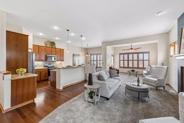 $475,000 | 17185 Eagleview Drive, Unit 209, Farmington, MN 55024