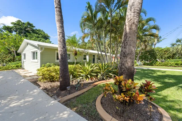 a view of front door