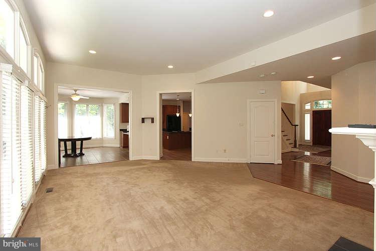 1373 Cameron Heath Drive Reston, VA 20194 - Photo 15 of 30 Family Room
