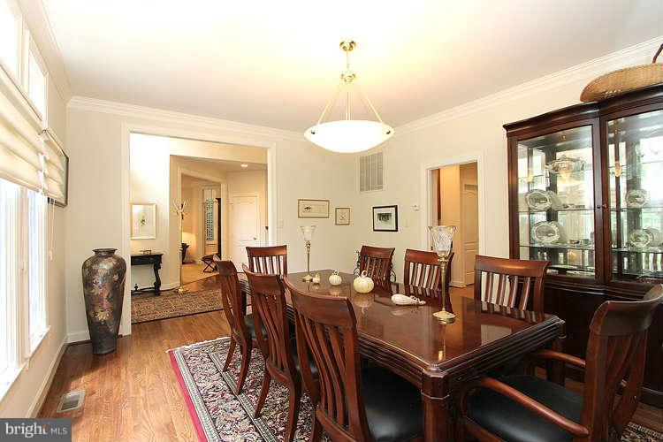 1373 Cameron Heath Drive Reston, VA 20194 - Photo 20 of 30 Dining Room