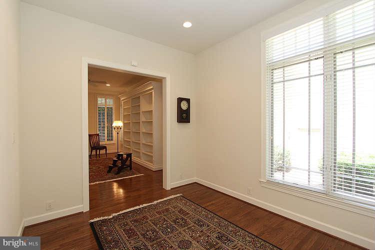 1373 Cameron Heath Drive Reston, VA 20194 - Photo 9 of 30 Interior General