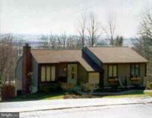 385 Ridge Avenue Ephrata, PA 17522 - Photo 1 of 1 Gallery Image 1