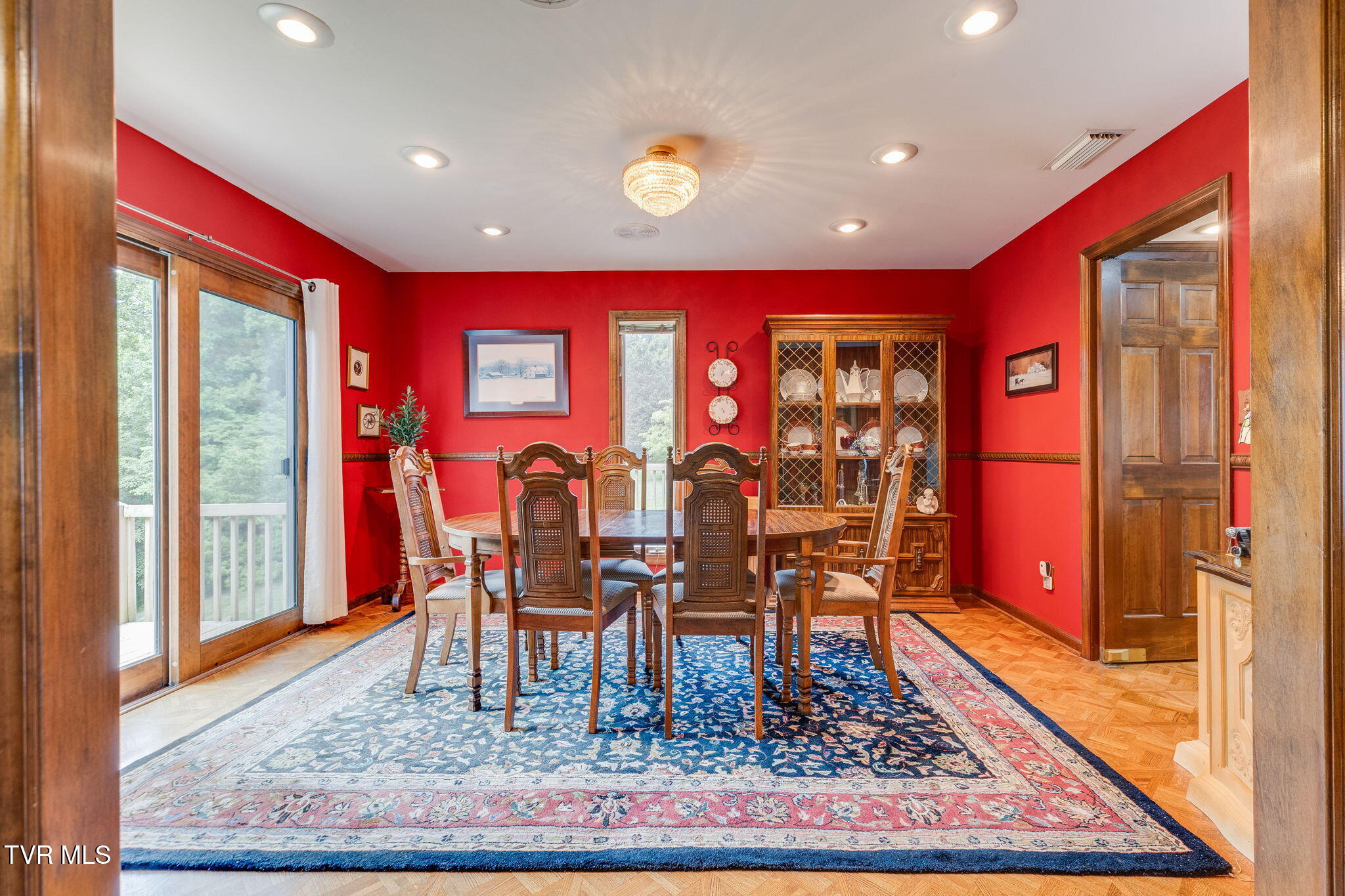 815 Quail Ridge Court Elizabethton, TN 37643 - Photo 12 of 40 011