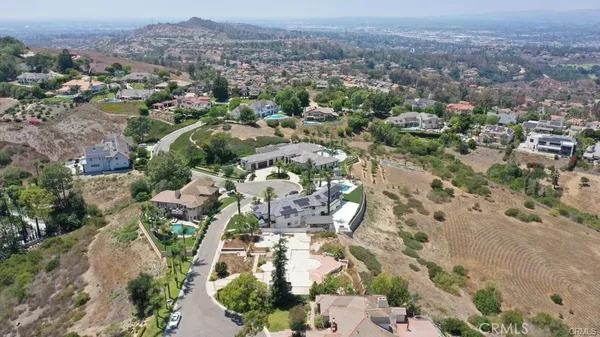 an aerial view of multiple house