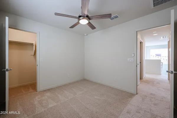 $2,400 | 9013 West Luke Avenue, Glendale, AZ 85305