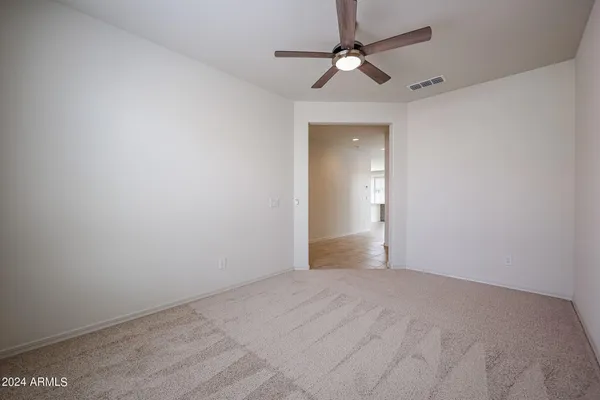 $2,400 | 9013 West Luke Avenue, Glendale, AZ 85305