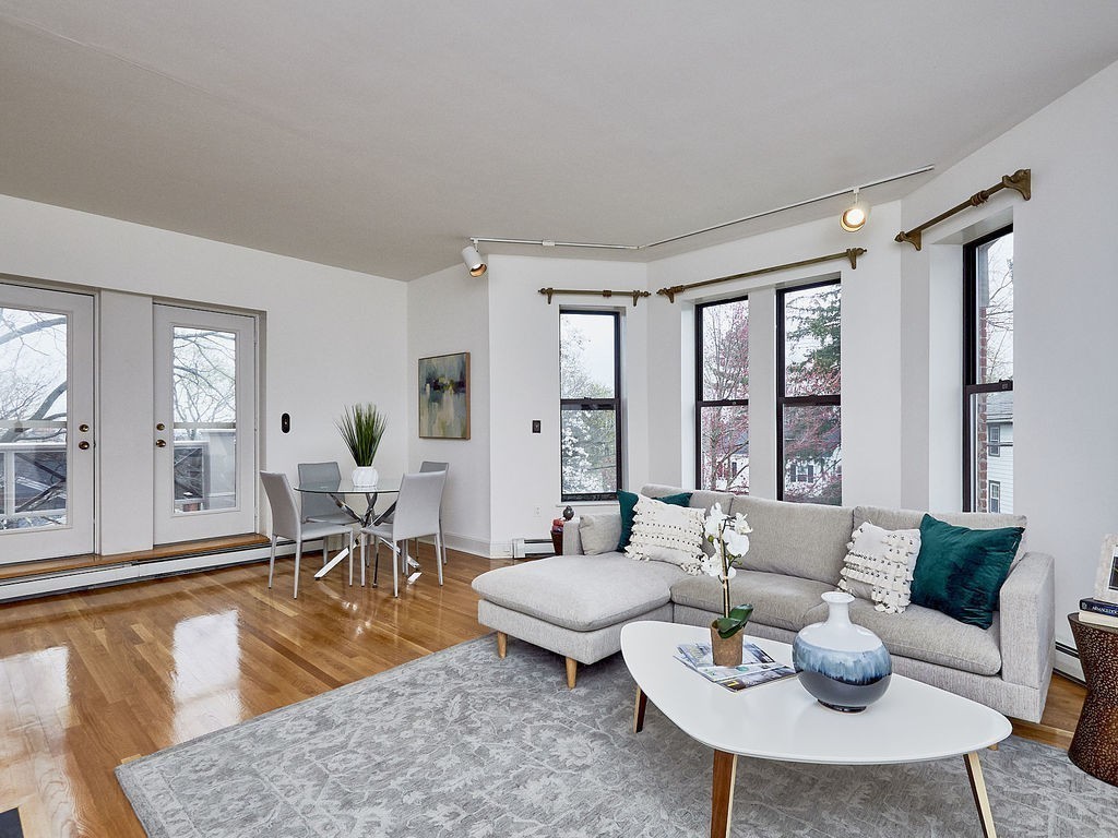 101 Summit Avenue, Unit B Brookline, MA 02446 - Photo 2 of 22