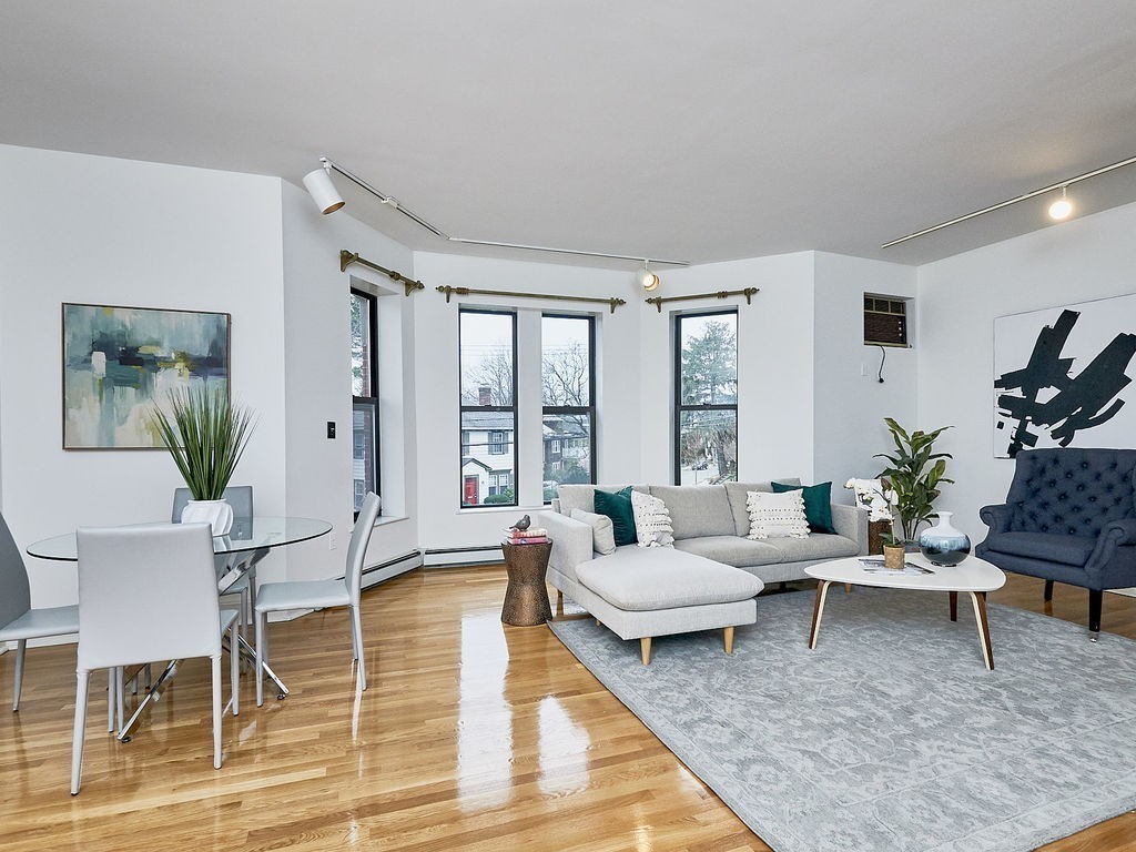 101 Summit Avenue, Unit B Brookline, MA 02446 - Photo 4 of 22