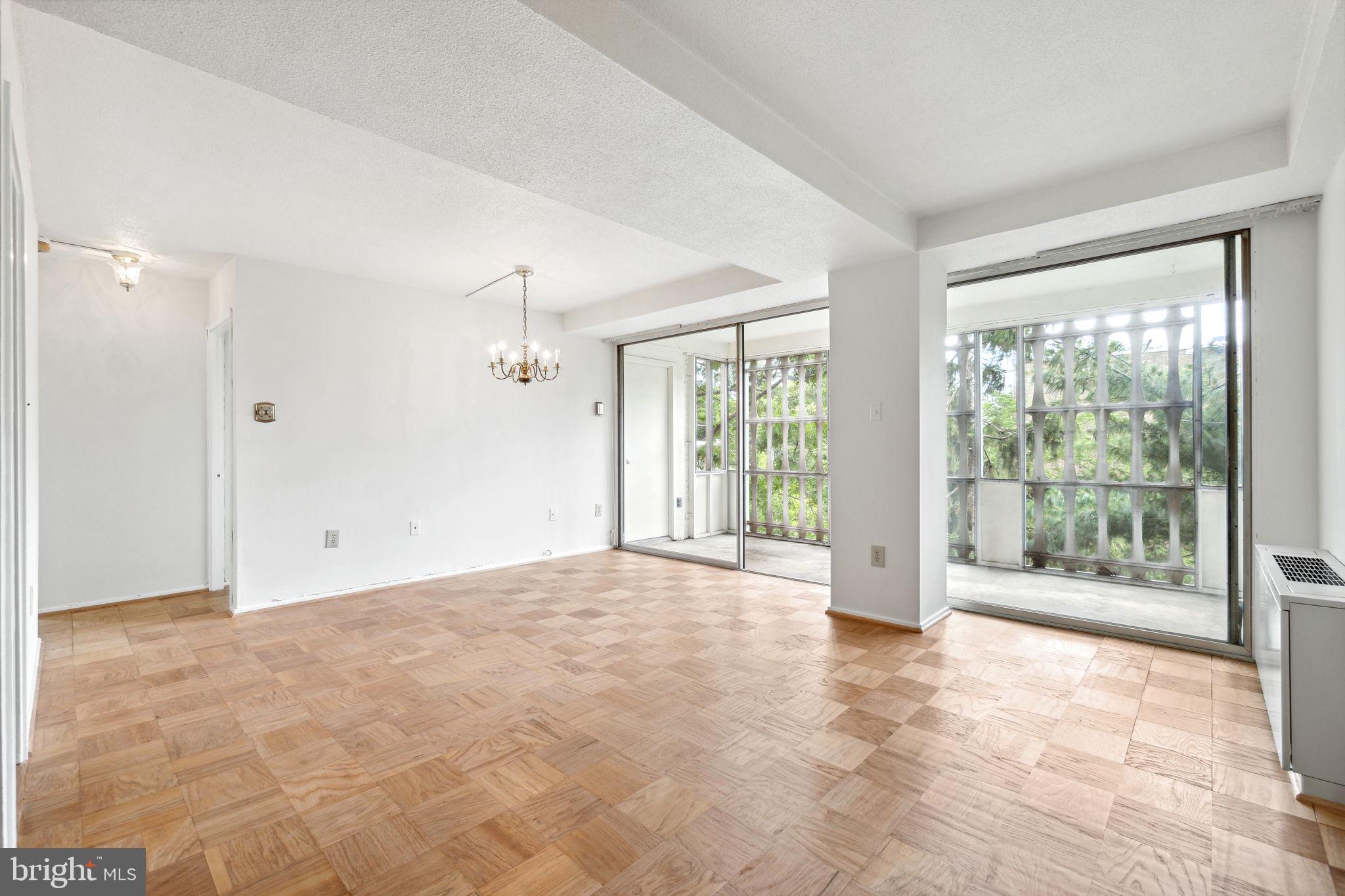 Welcome to a beautiful light filled 2BR 1BA unit