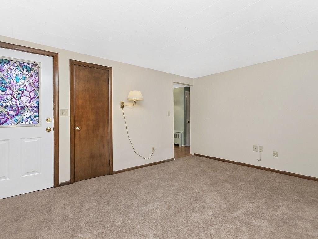 28 Meade Road Waltham, MA 02451 - Photo 14 of 35