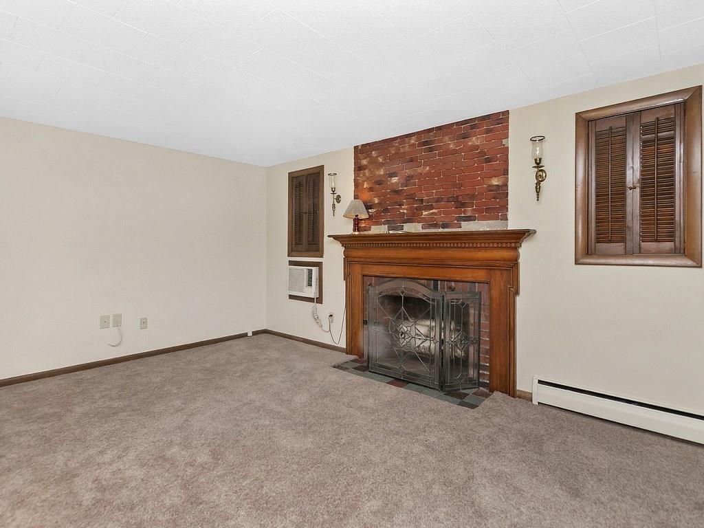 28 Meade Road Waltham, MA 02451 - Photo 15 of 35