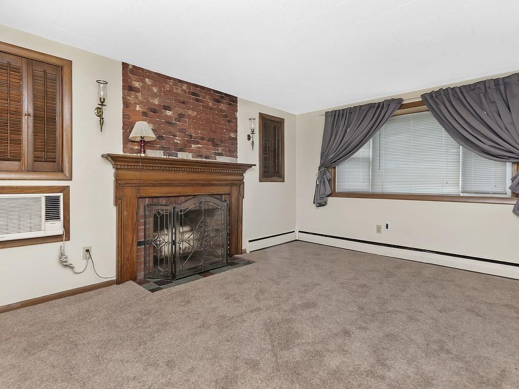 28 Meade Road Waltham, MA 02451 - Photo 16 of 35