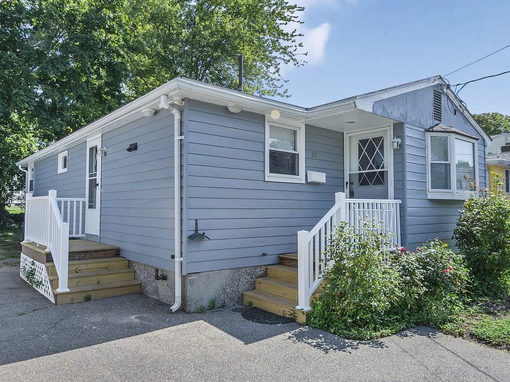 28 Meade Road Waltham, MA 02451 - Photo 2 of 35