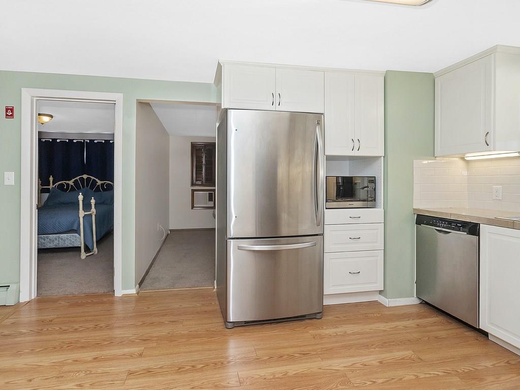28 Meade Road Waltham, MA 02451 - Photo 7 of 35