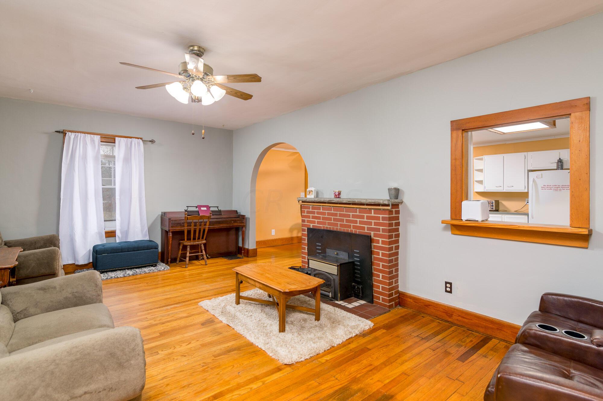 310 Wooster Road Mount Vernon, OH 43050 - Photo 4 of 25 Gallery Image 4