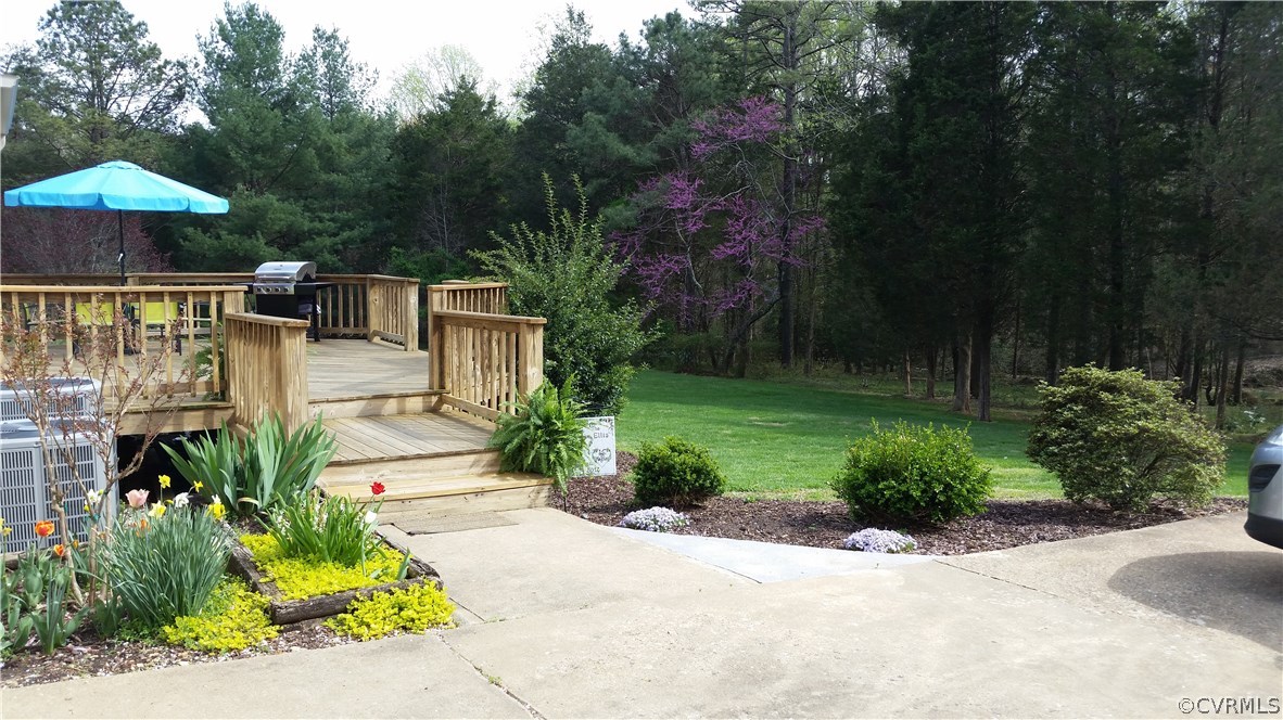 1806 Countrytown Road Powhatan, VA 23139 - Photo 4 of 24 Gallery Image 4