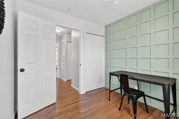 $280,000 | 916 Tree Trails Lane, Fenton, MO 63026