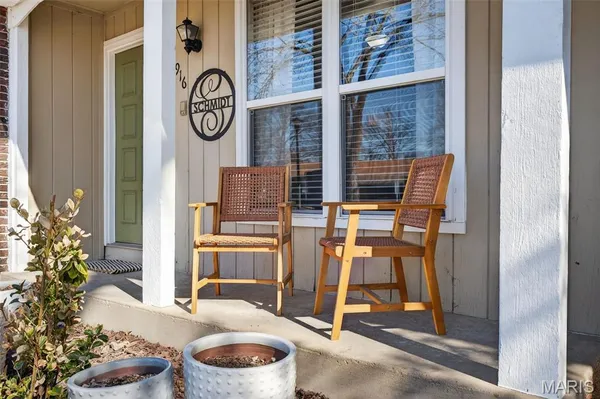 $280,000 | 916 Tree Trails Lane, Fenton, MO 63026