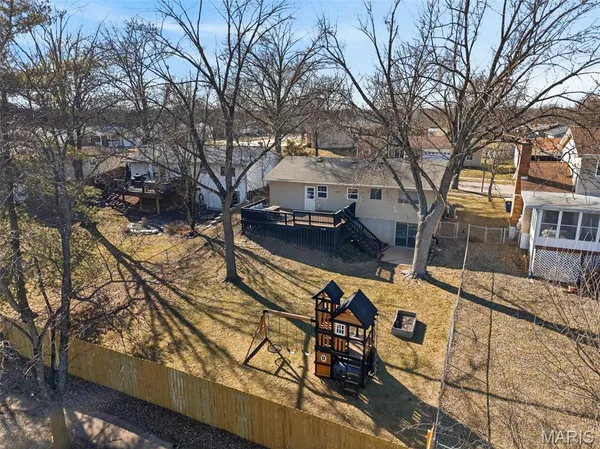 $280,000 | 916 Tree Trails Lane, Fenton, MO 63026