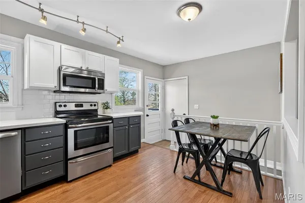 $280,000 | 916 Tree Trails Lane, Fenton, MO 63026